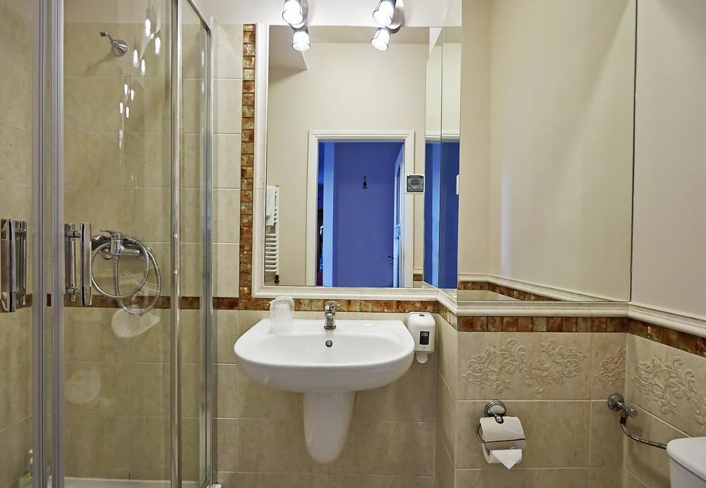 Hotel Palac W Myslecinku Бидгошч Екстериор снимка