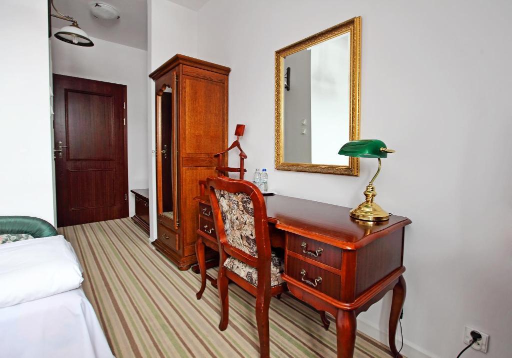 Hotel Palac W Myslecinku Бидгошч Стая снимка